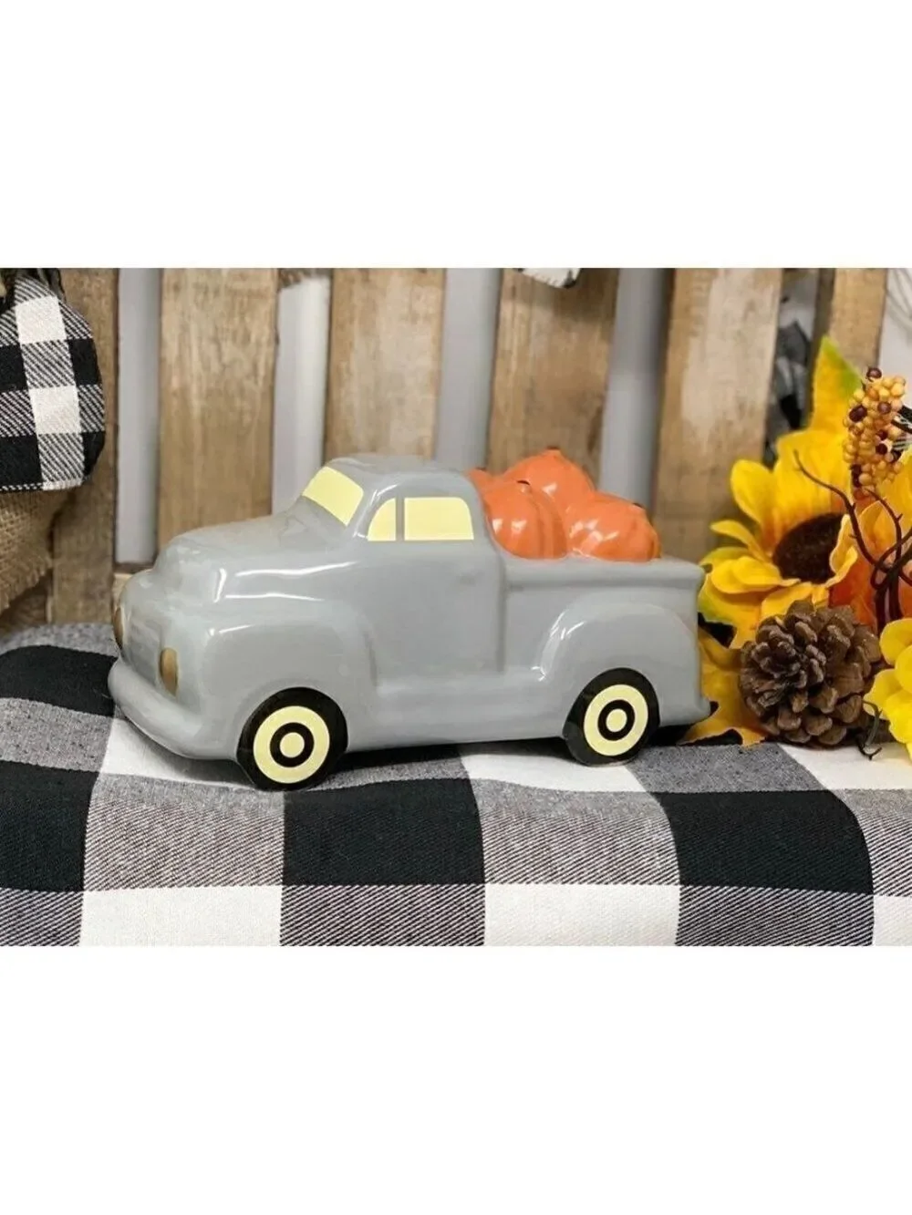 Farmhouse Pumpkin Hauling Truck Vintage Style Rustic Fall Holiday Decor Autumn